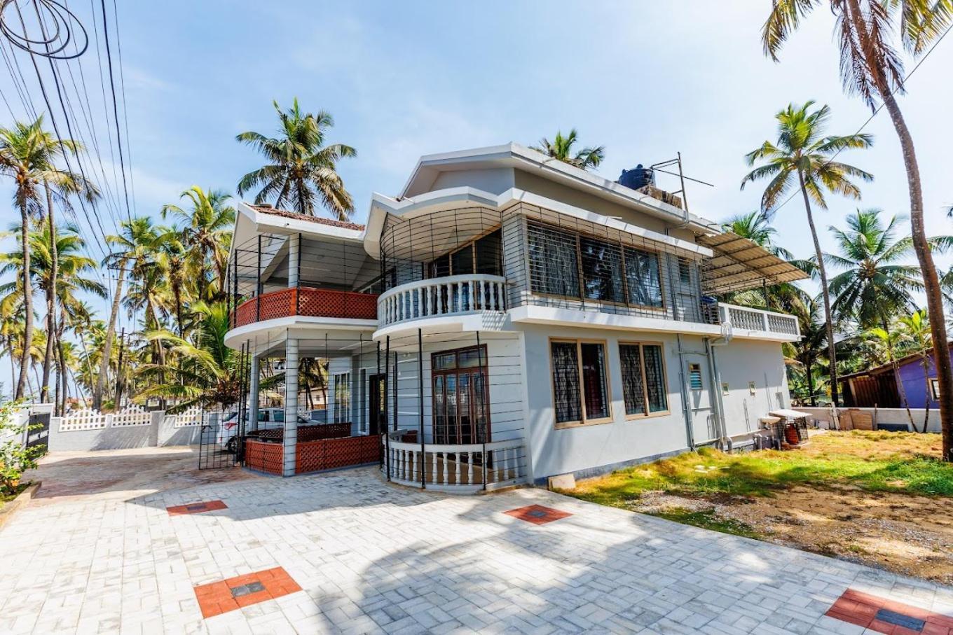 Gintara Beach Homestay By Evaddo Kalyānpur Buitenkant foto